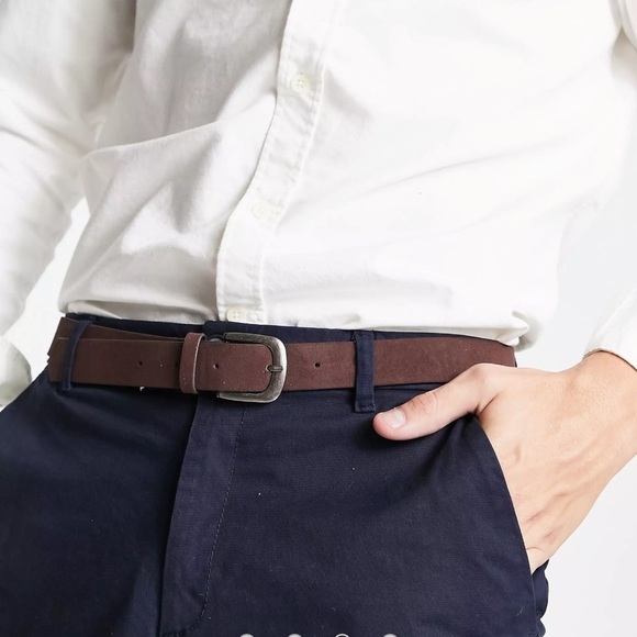 River Island Dylan belted chino shorts in navy Sz 34 NWT - Picture 3 of 4